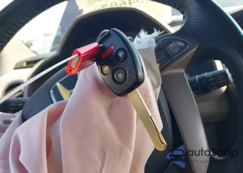 2009 Honda Pilot Ex-L из США, поврежденный, VIN 5FNYF385X9B014148